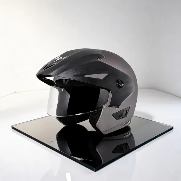 Vega_Black_Motorcycle_Helmet_With_Clear_Visor