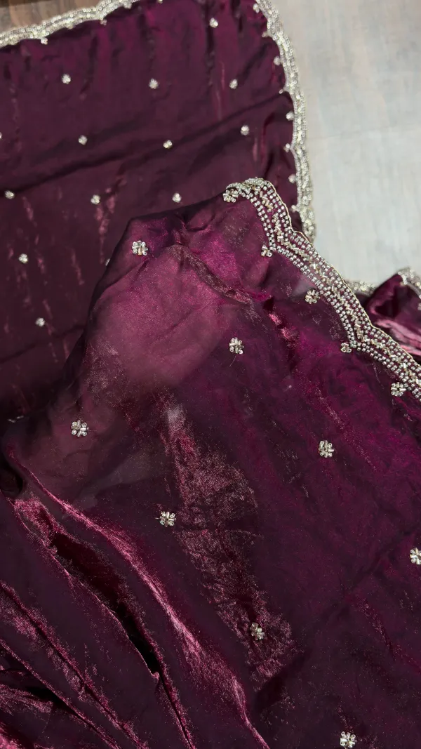 Wine_Saree_With_Cutdana_Sequence_Zari_Work_With_Unstitched_Blouse