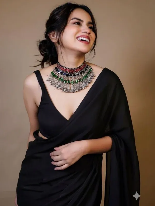 Premium_Black_Fendy_Satin_Ready_To_Wear_Saree_With_Unstitched_Blouse