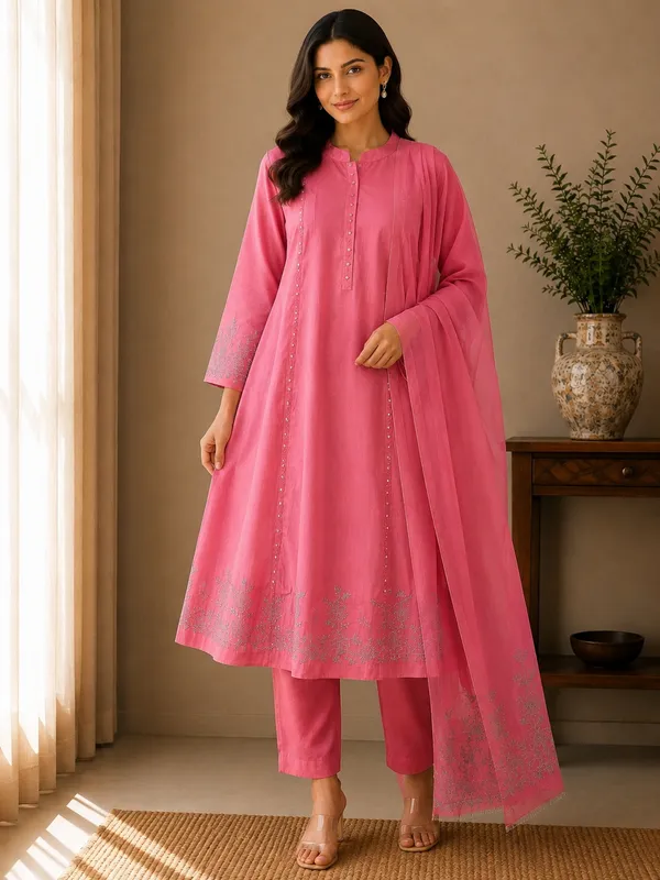 Gulabo_Mulchanderi_Embroidered_3_Piece_Suit_Set