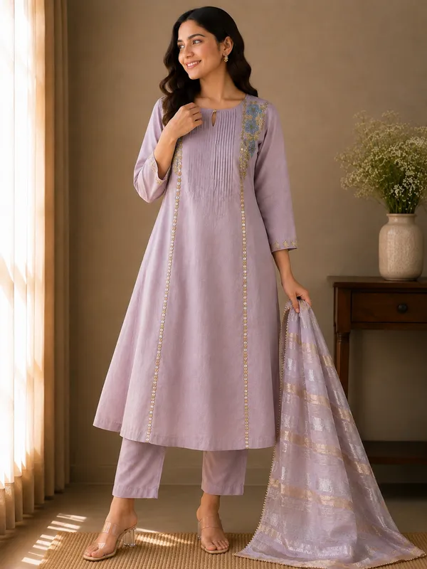 Gulzar_Mulchanderi_Embroidered_3_Piece_Suit_Set