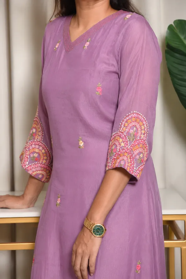 Amethyst_Bloom_Embroidered_3_Piece_Suit_Set