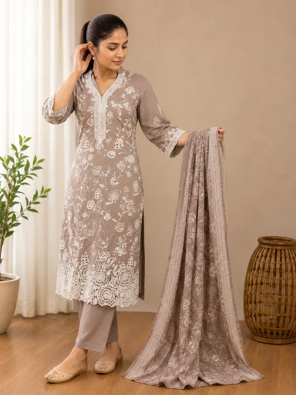 Mocha_Noor_Cutwork_Suit_Set