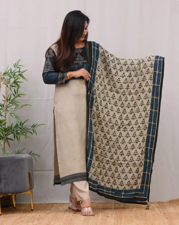 Beige_Linen_Cotton_Printed_Suit_Set_for_Women