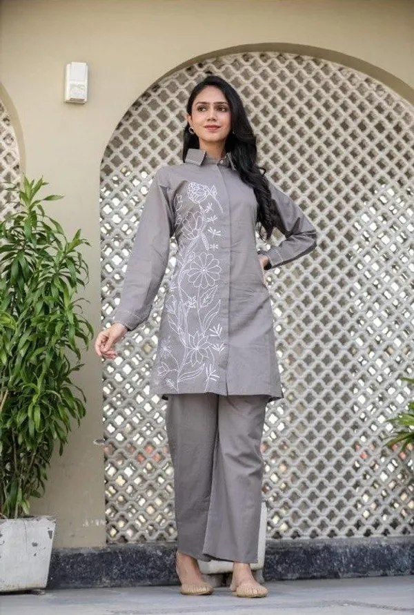 Grey_Embroidered_Kurta_Pant_Set_for_Women
