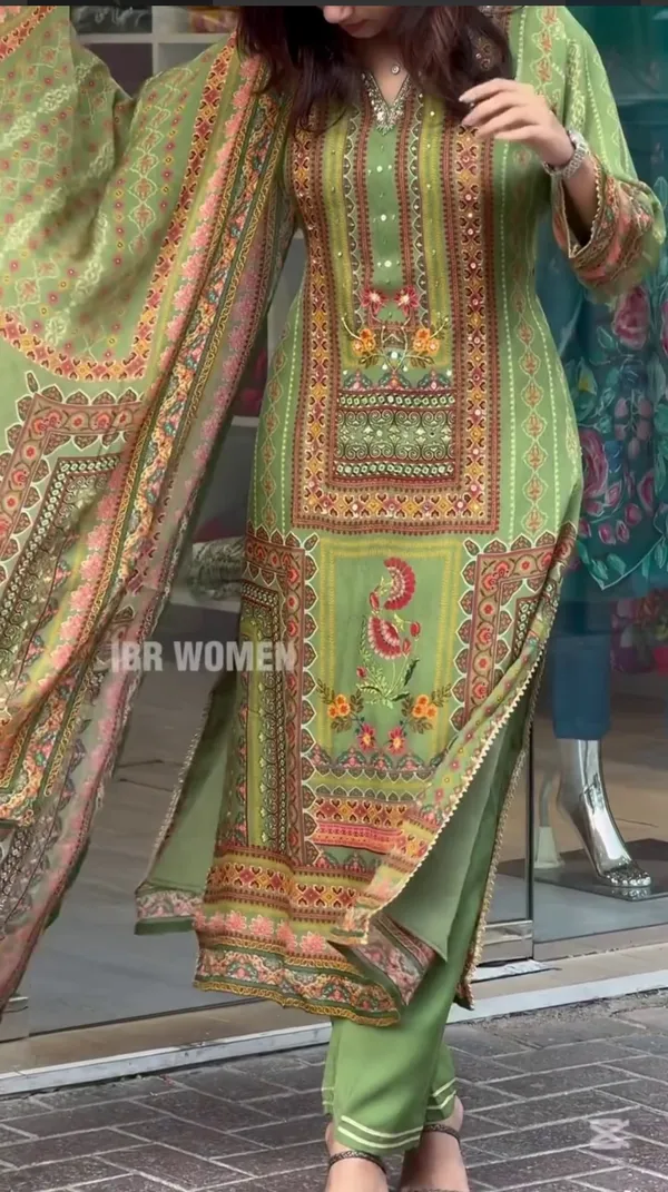 Green_Chinnon_Printed_Suit_Set_for_Women