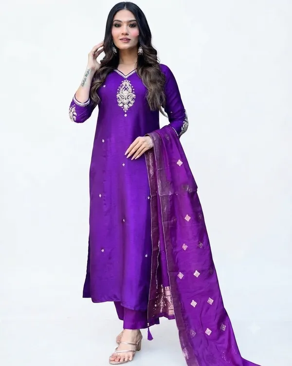 Purple_Embroidered_Kurta_Set_With_Dupatta_For_Women