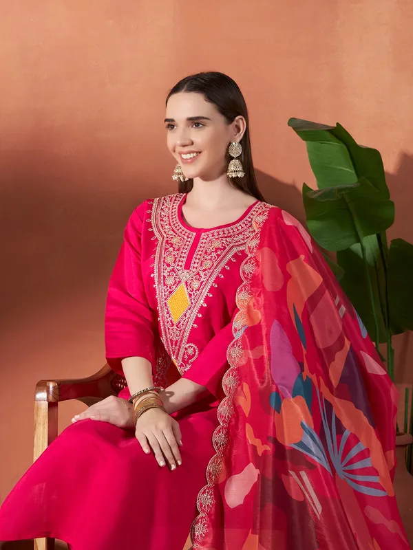Pink_Printed_Embroidered_Salwar_Suit_Set_for_Women