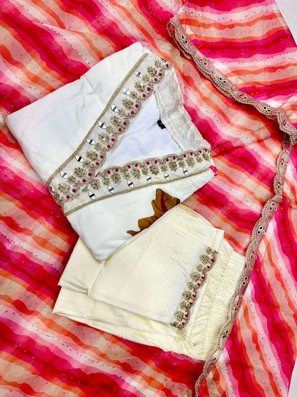Cream_Floral_Print_Straight_Kurta_Set_for_Women