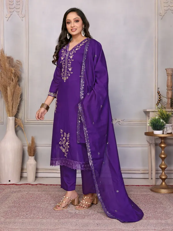 Purple_Embroidered_Straight_Kurta_Set_for_Women