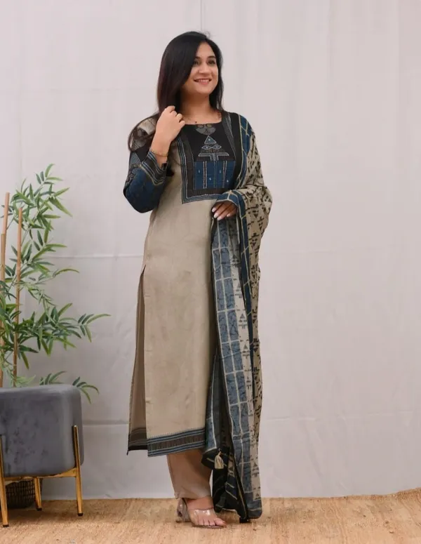 Beige_Linen_Cotton_Printed_Suit_Set_for_Women