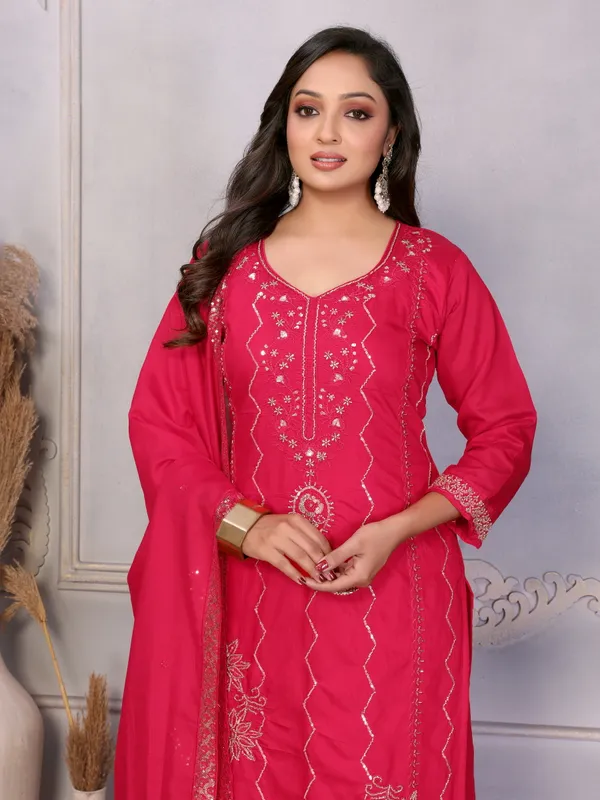 Pink_Mall_Roman_Embroidered_Salwar_Suit_Set_for_Women