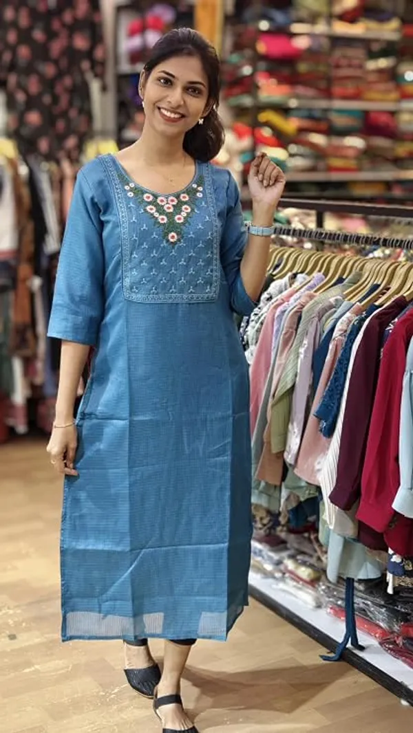Blue_Textured_Straight_Kurta_For_Women