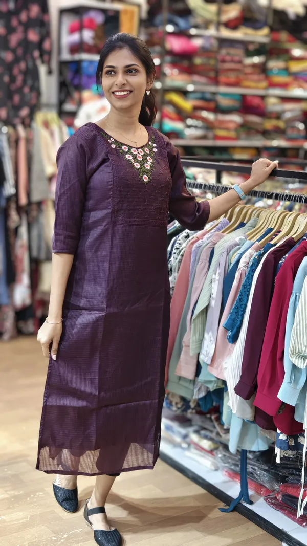 Blue_Textured_Straight_Kurta_For_Women