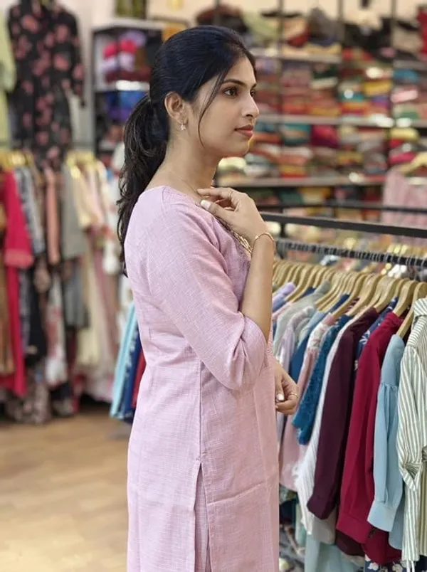 Blue_Textured_Straight_Kurta_For_Women