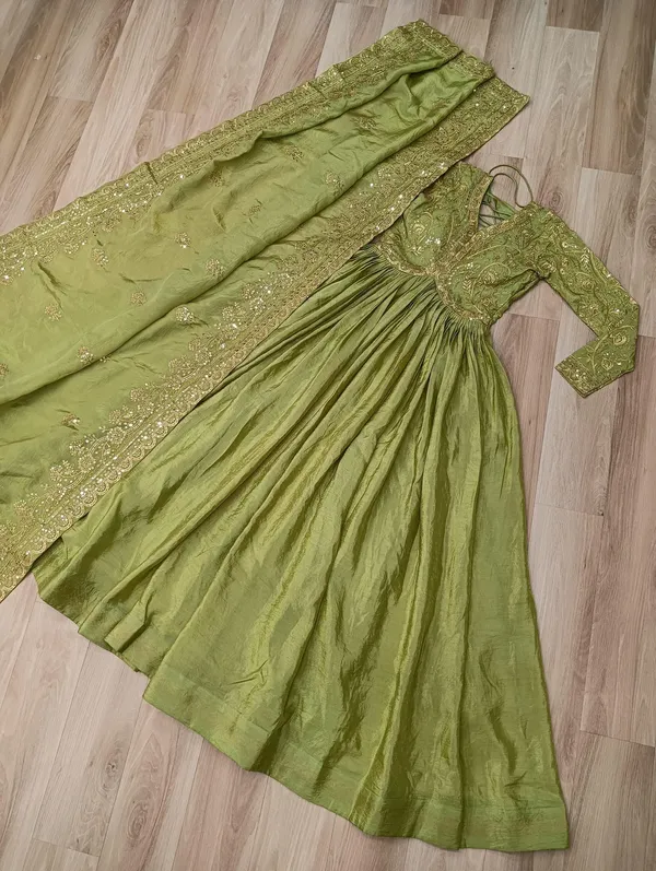 Green_Mull_Roman_Anarkali_Suit_Set_For_Women