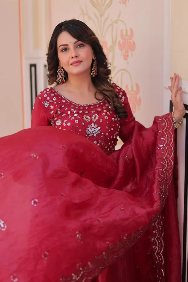 Maroon_Roman_Viscose_Embroidered_Suit_Set_for_Women