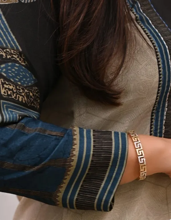 Beige_Linen_Cotton_Printed_Suit_Set_for_Women