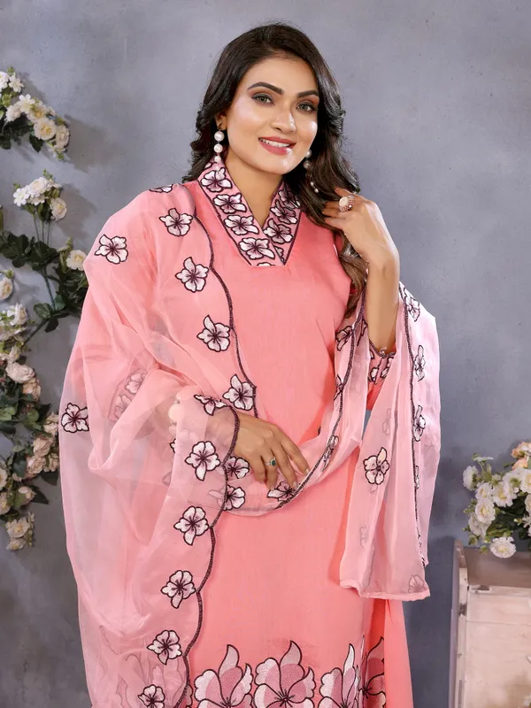Pink_Floral_Straight_Kurta_Set_For_Women