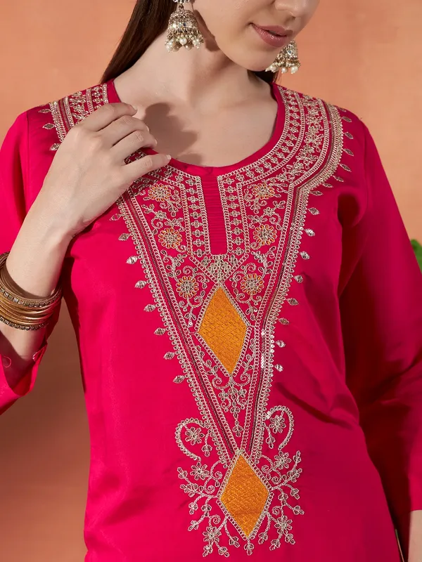 Pink_Printed_Embroidered_Salwar_Suit_Set_for_Women