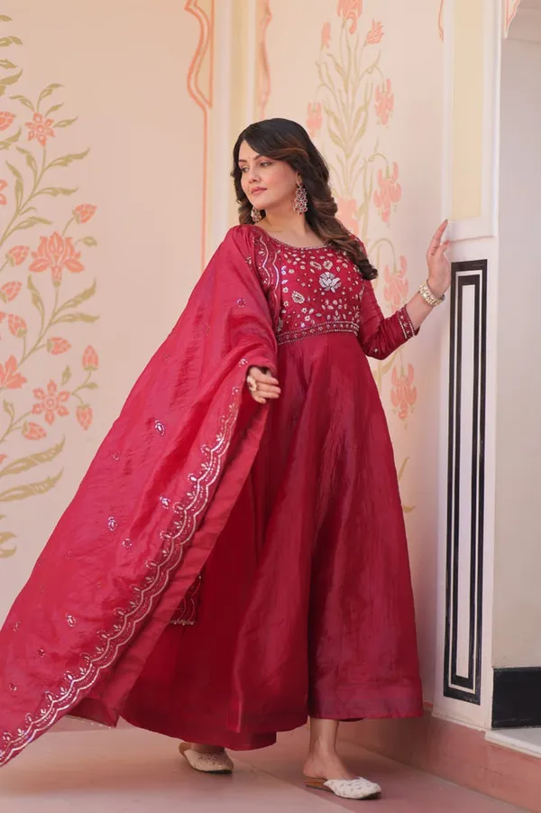 Maroon_Roman_Viscose_Embroidered_Suit_Set_for_Women