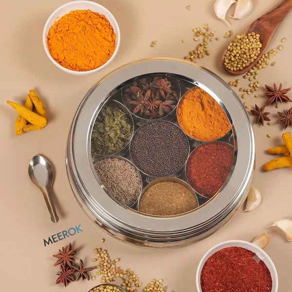 Stainless_Steel_Spice_Box_With_Bowls_And_Spoon
