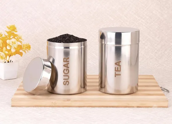 Stainless_Steel_Kitchen_Storage_Container_With_Spoon