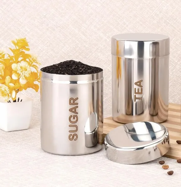 Stainless_Steel_Kitchen_Storage_Container_With_Spoon