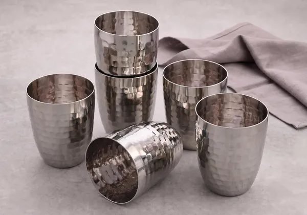 Stainless_Steel_Drinking_Tumbler