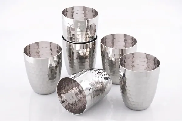 Stainless_Steel_Drinking_Tumbler