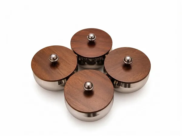 Stainless_Steel_Serving_Bowl_With_Wooden_Lid