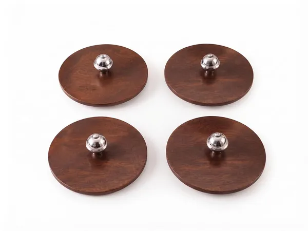 Stainless_Steel_Serving_Bowl_With_Wooden_Lid