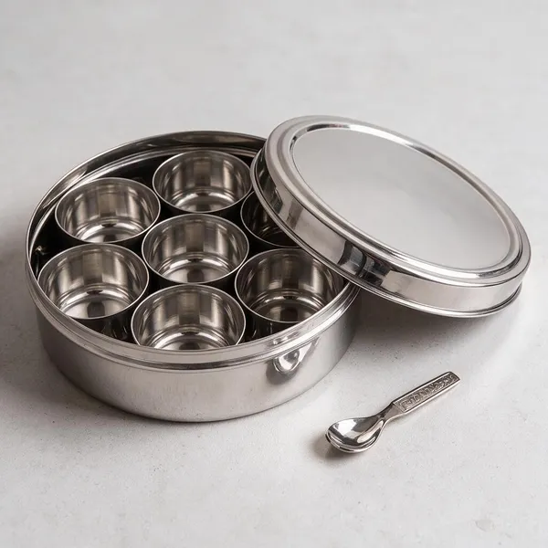 Stainless_Steel_Spice_Box_With_Compartments