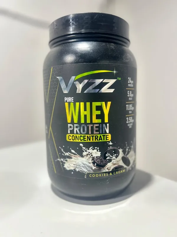 Vyzz_Pure_Whey_Protein_Concentrate_Cookies_And_Cream