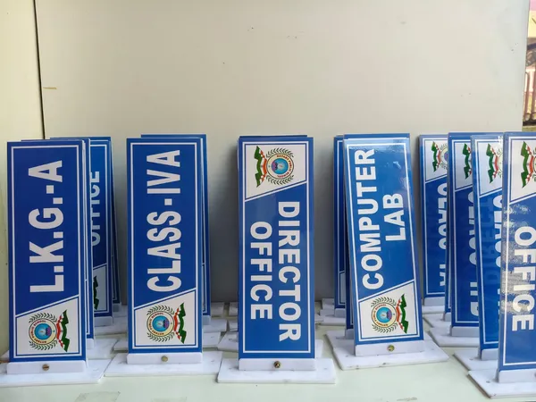 Customised_Acrylic_Signages