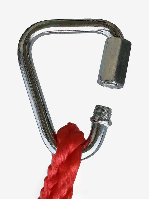Reznor_Heavy_Duty_Triangle_Rings_Set_Of_2_Red
