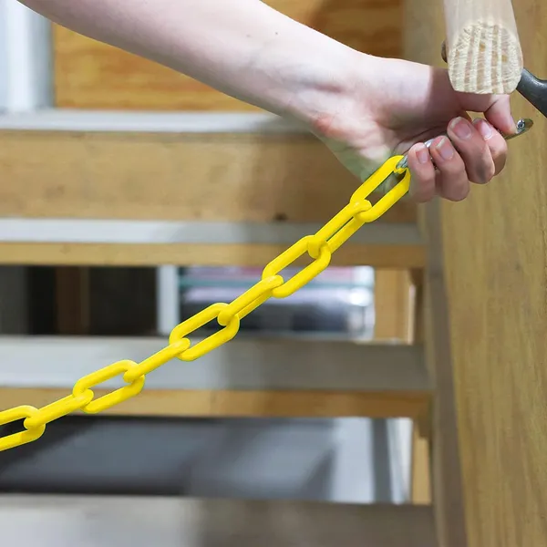 Reznor_Heavy_Duty_Thermoplastic_Coated_Metal_Link_Chain_For_Hammock_Swing_Indoor_Outdoor_200kg_Capacity_1_5_2_Meter_Red_1_5_Meter