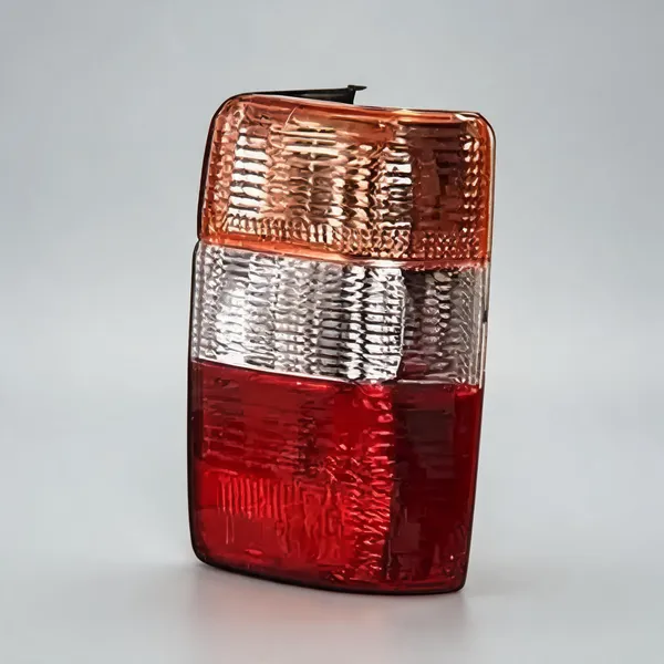 Latest_Tail_Light_suitable_for_Toyota_Qualis_()