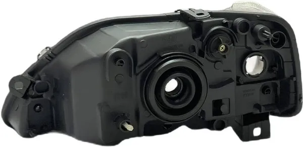 Headlight_suitable_for_Hyundai_Accent_()