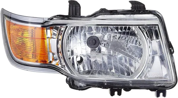 Headlight_suitable_for_Chevrolet_Tavera_()
