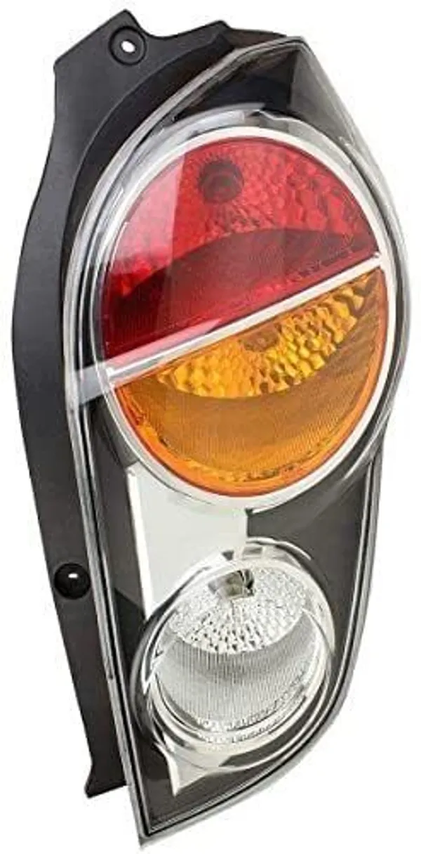 Tail_Light_suitable_for_Chevrolet_Beat_()