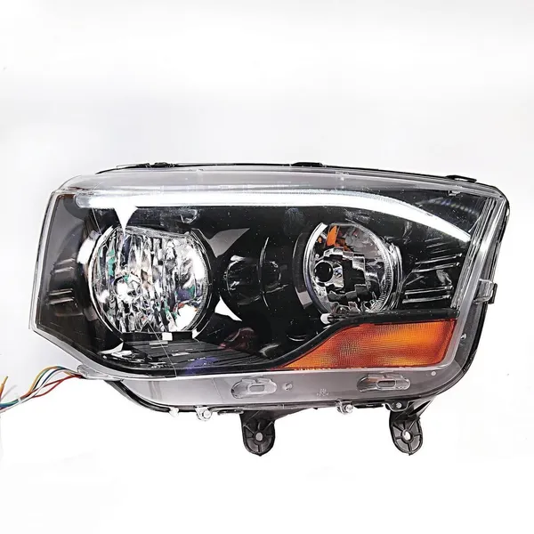 Headlight_suitable_for_Mahindra_Scorpio_()