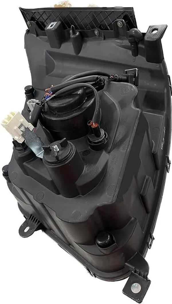 Headlight_suitable_for_Tata_()