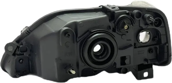 Headlight_suitable_for_Hyundai_Accent_()
