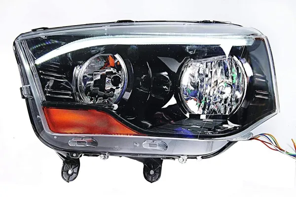 Headlight_suitable_for_Mahindra_Scorpio_()