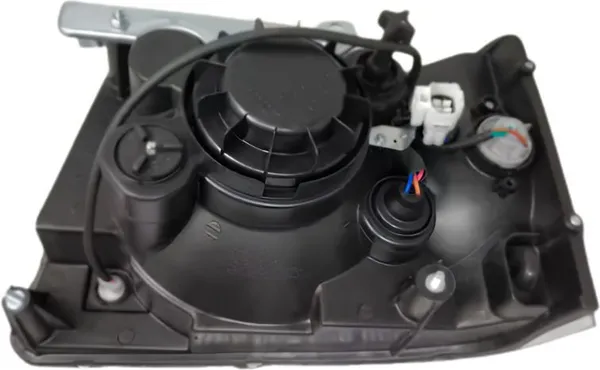 Headlight_suitable_for_Tata_Sumo_Victa_complete_set_without_Bulb