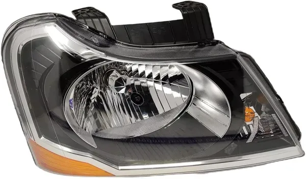 Headlight_suitable_for_Mahindra_Xylo_()