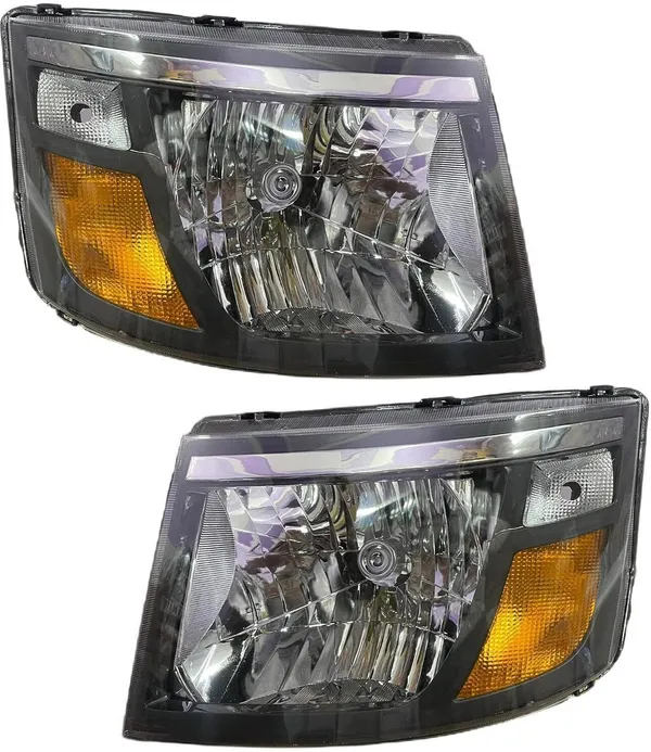 GLOBEX_Headlight_suitable_for_Mahindra_()