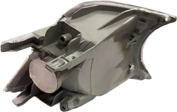 Latest_Headlight_suitable_for_Toyota_Innova_()