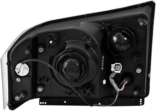 Headlight_suitable_for_Force_()